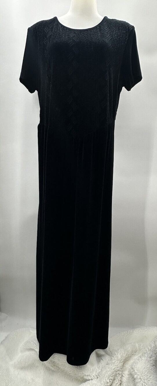 Coldwater Creek Black Velvet Maxi Lounge Dress Sz 16 S/S Stitched Bodice Design